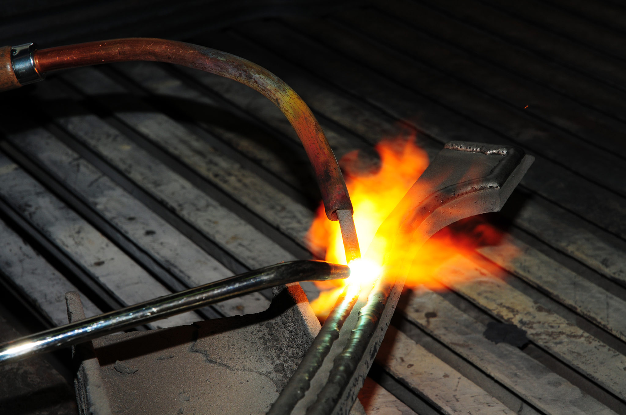 Manual hardfacing Technogenia